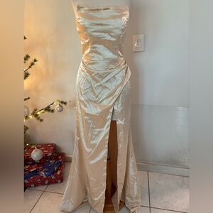 Elegant satin gold Strapless Dress size 6